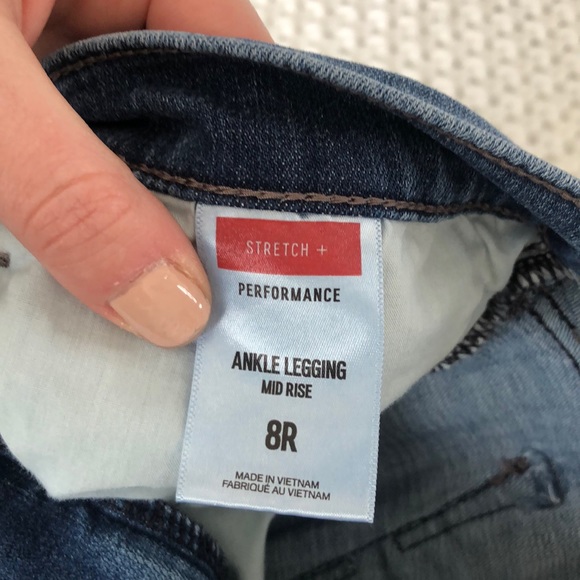 Express jeans - ankle legging mid rise (size 8) - Picture 2 of 8